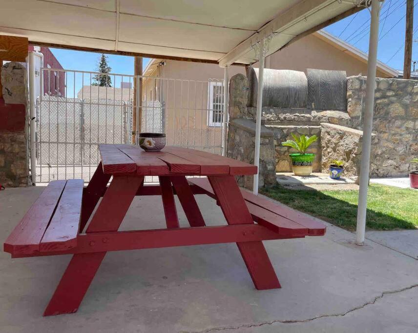 Comfortable Suite With Private Entrance & Private Bathroom El Paso Esterno foto